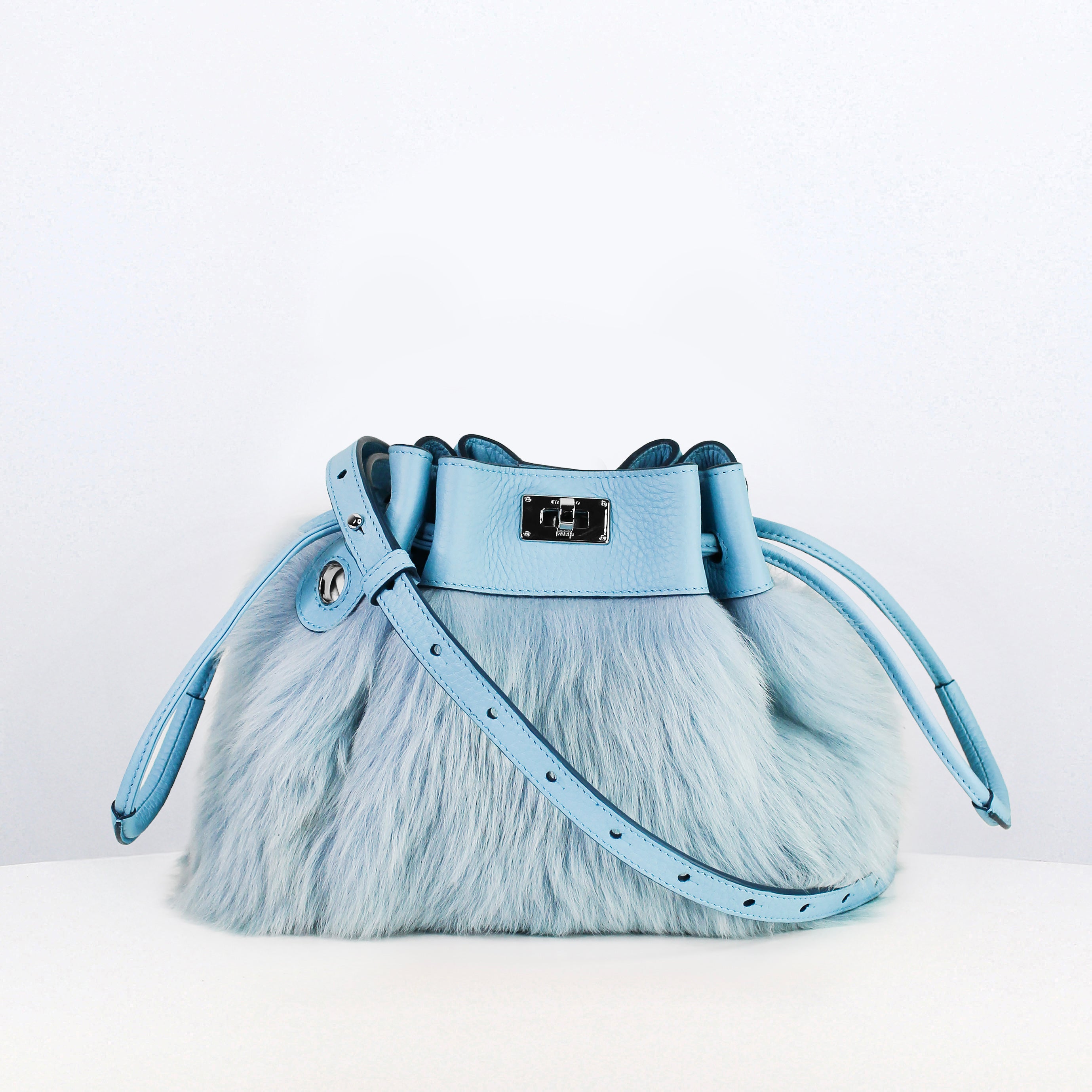 SAC À MAIN EN CUIR ET SHEARLING COLETTE CIEL