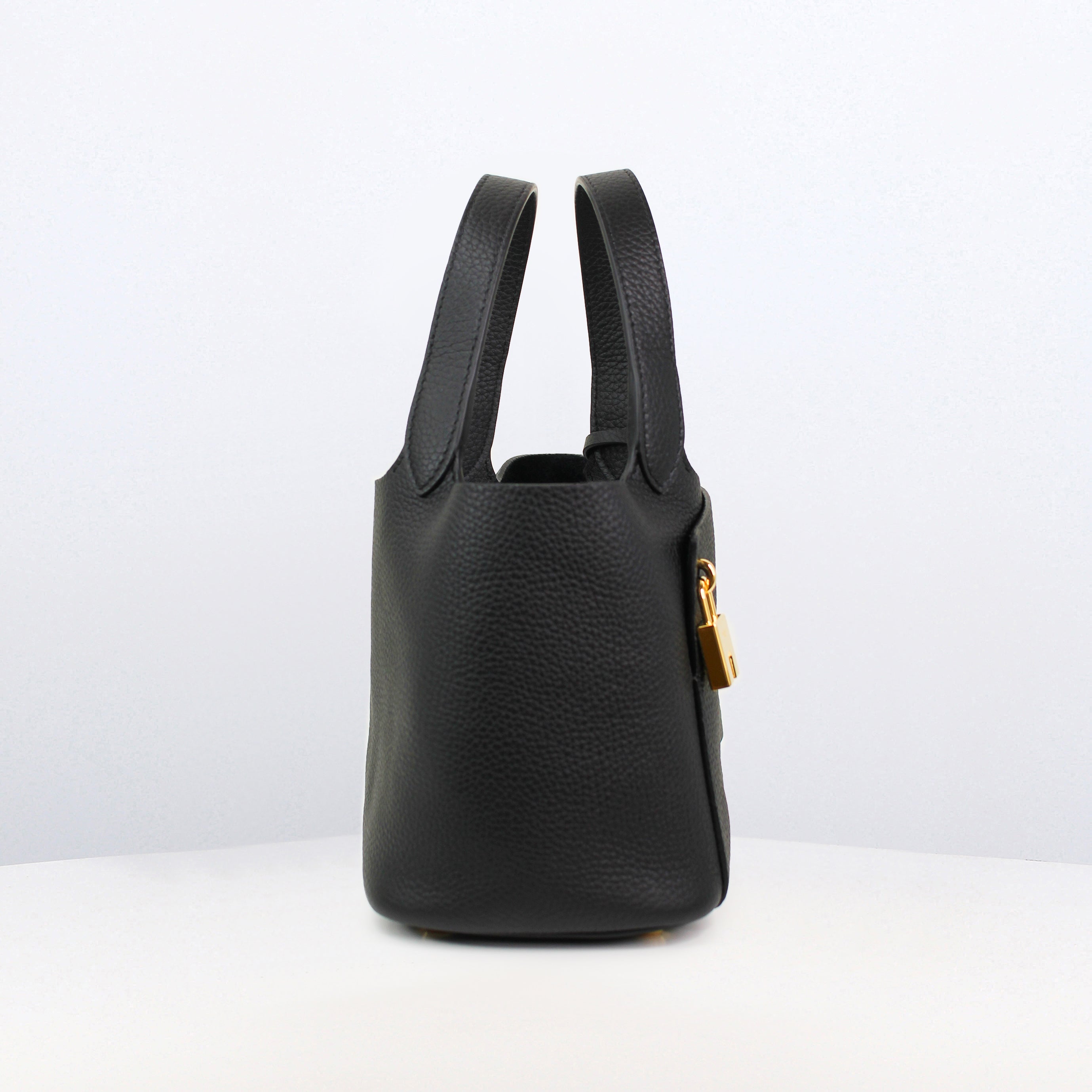 SAC A MAIN EN CUIR ETOILE MINI NOIR FINITIONS DORÉES