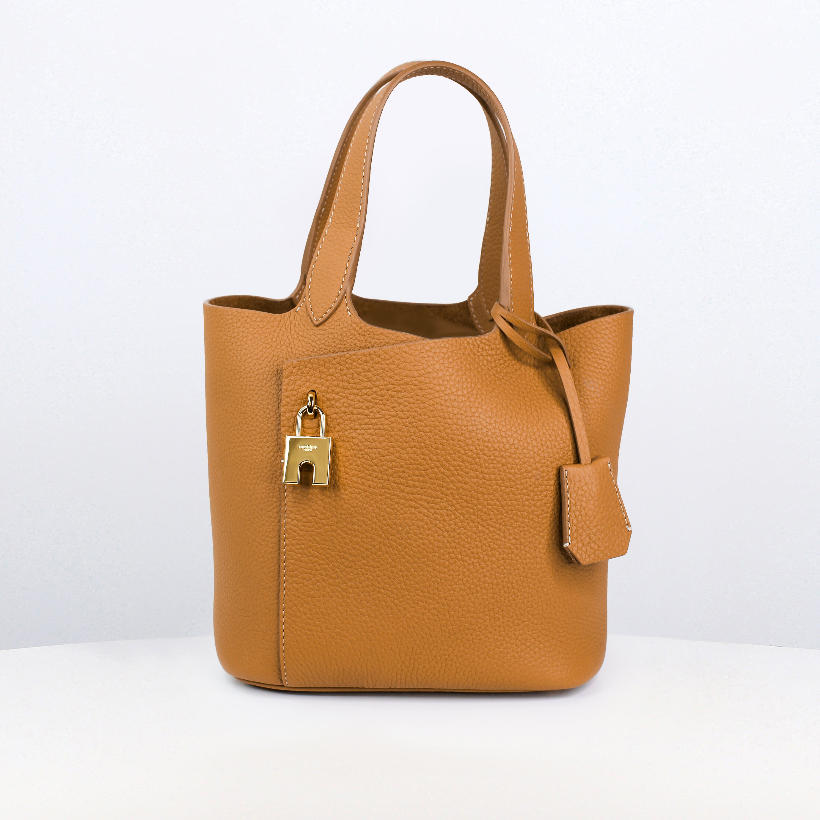 SAC A MAIN EN CUIR ETOILE PM CAMEL FINITIONS DORÉES