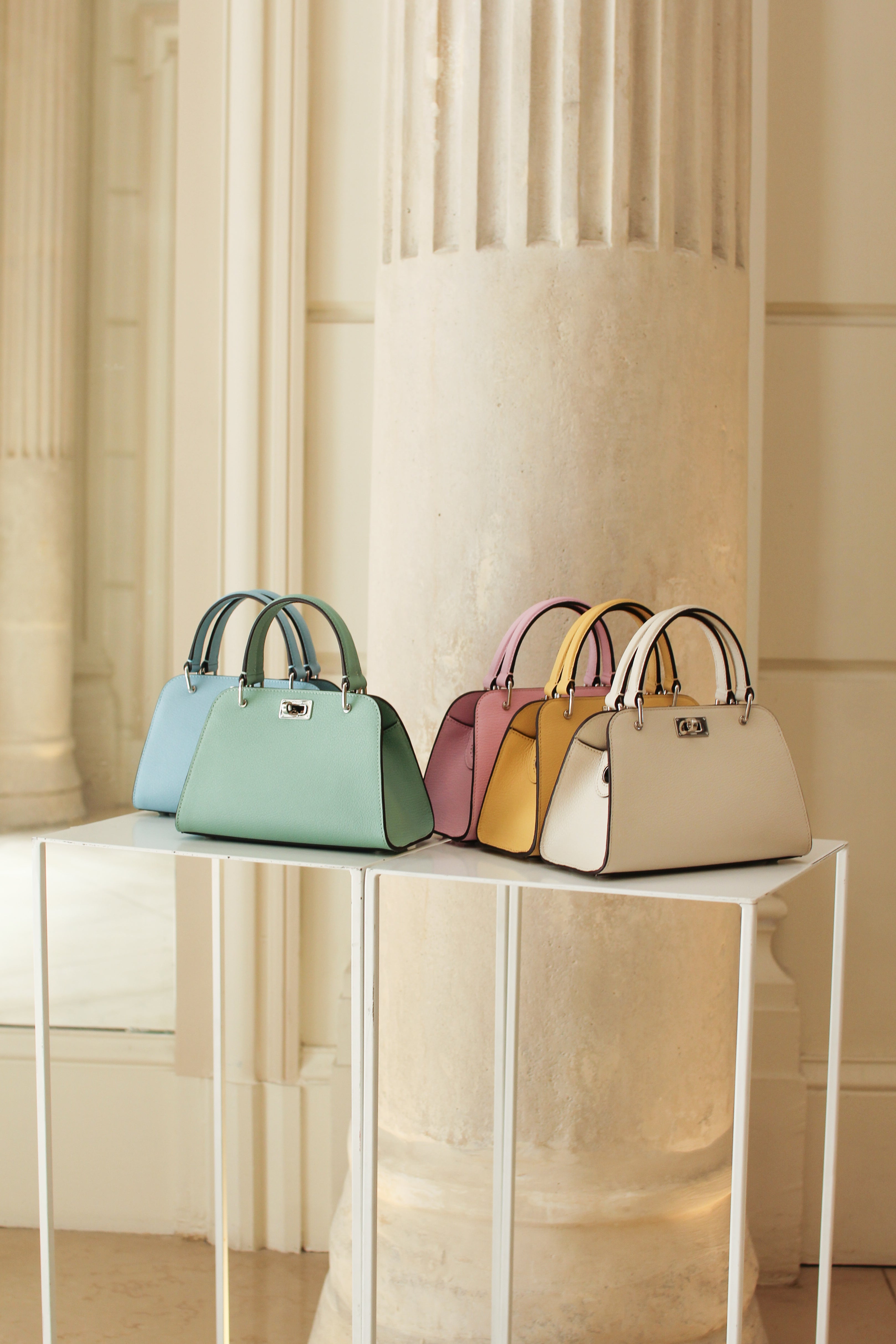 "Archive Event" SAC À MAIN EN CUIR OPÉRA NANO MYRTILLE