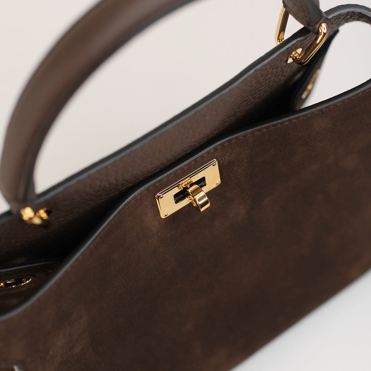 SAC À MAIN EN CUIR LUTECE MINI NUBUCK CHOCOLAT FINITIONS DORÉES