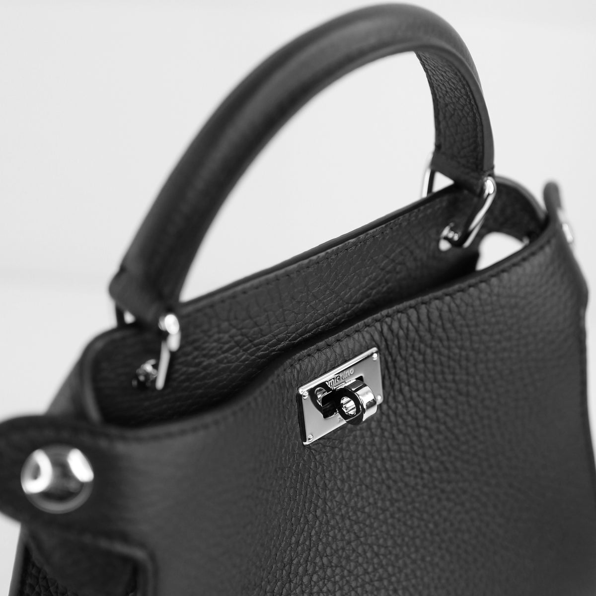 LUTECE NANO LEDERHANDTASCHE SCHWARZ