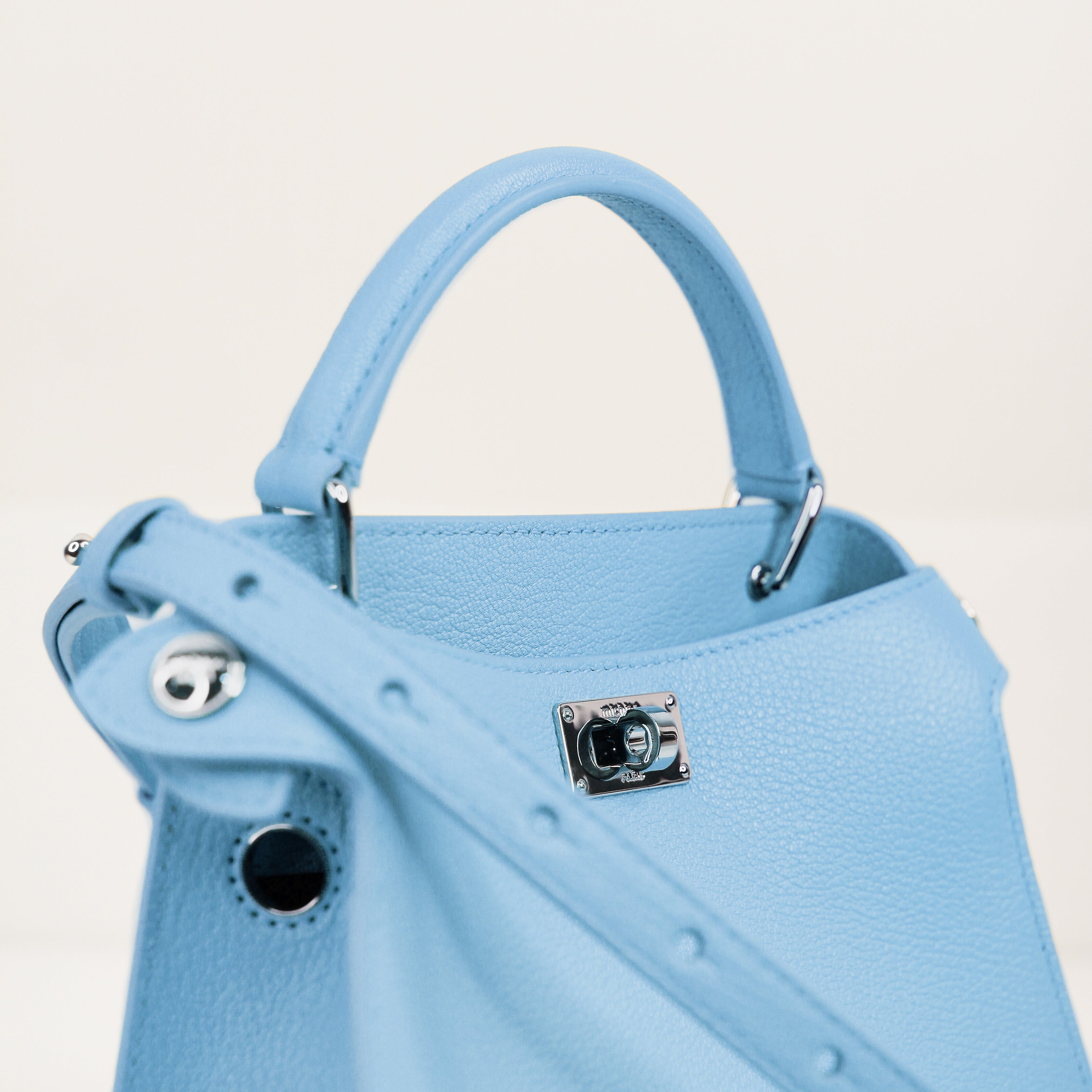 SAC À MAIN EN CUIR LUTÈCE NANO CIEL GOATSKIN