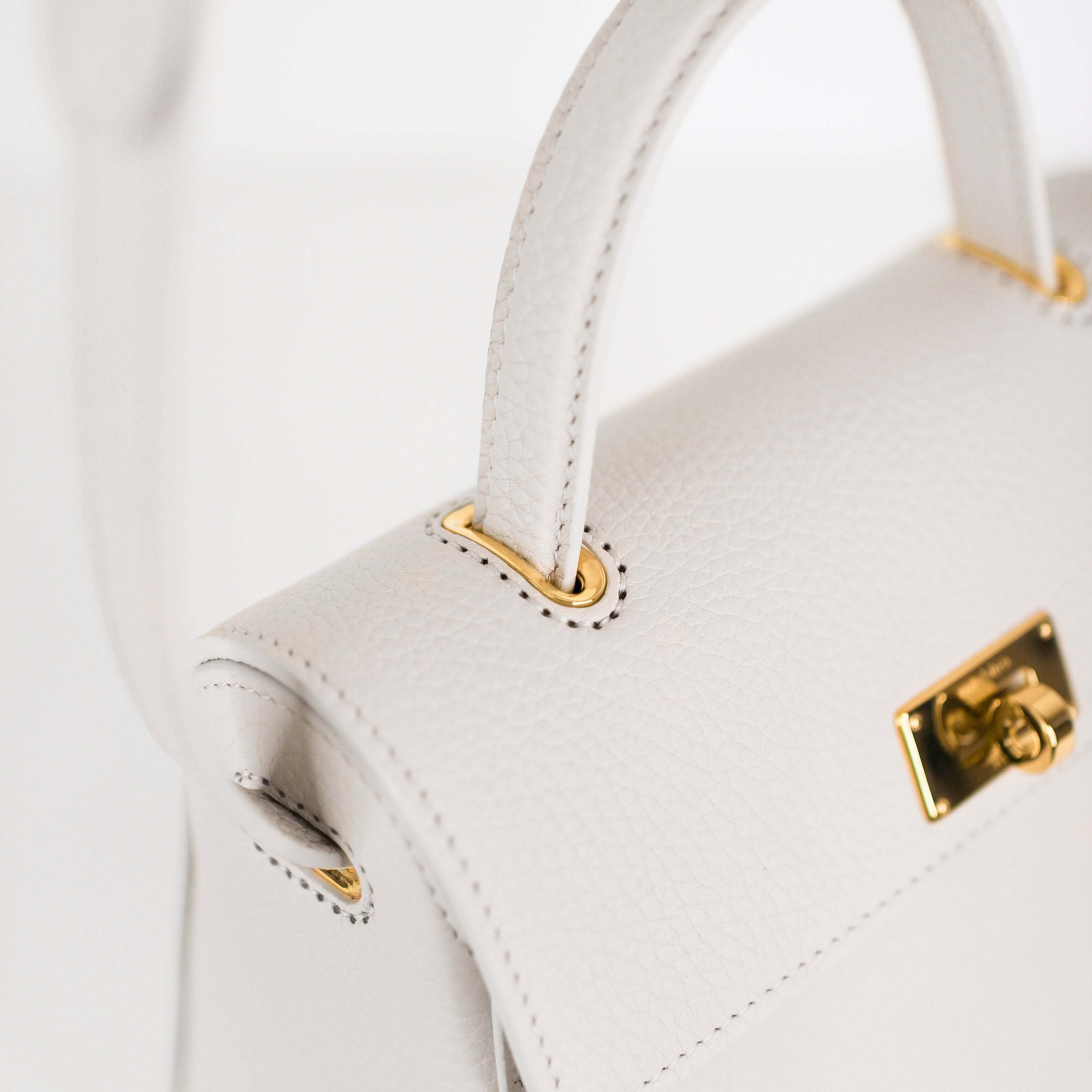 SAC À MAIN EN CUIR PALAIS ROYAL MINI CRAIE