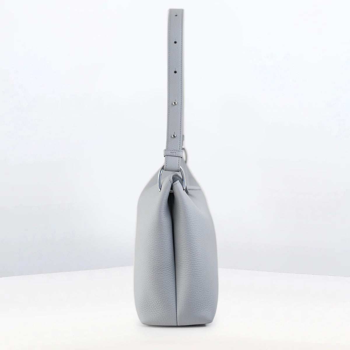 PASSY PM HYBRID HOBO LEDERHANDTASCHE NUAGE