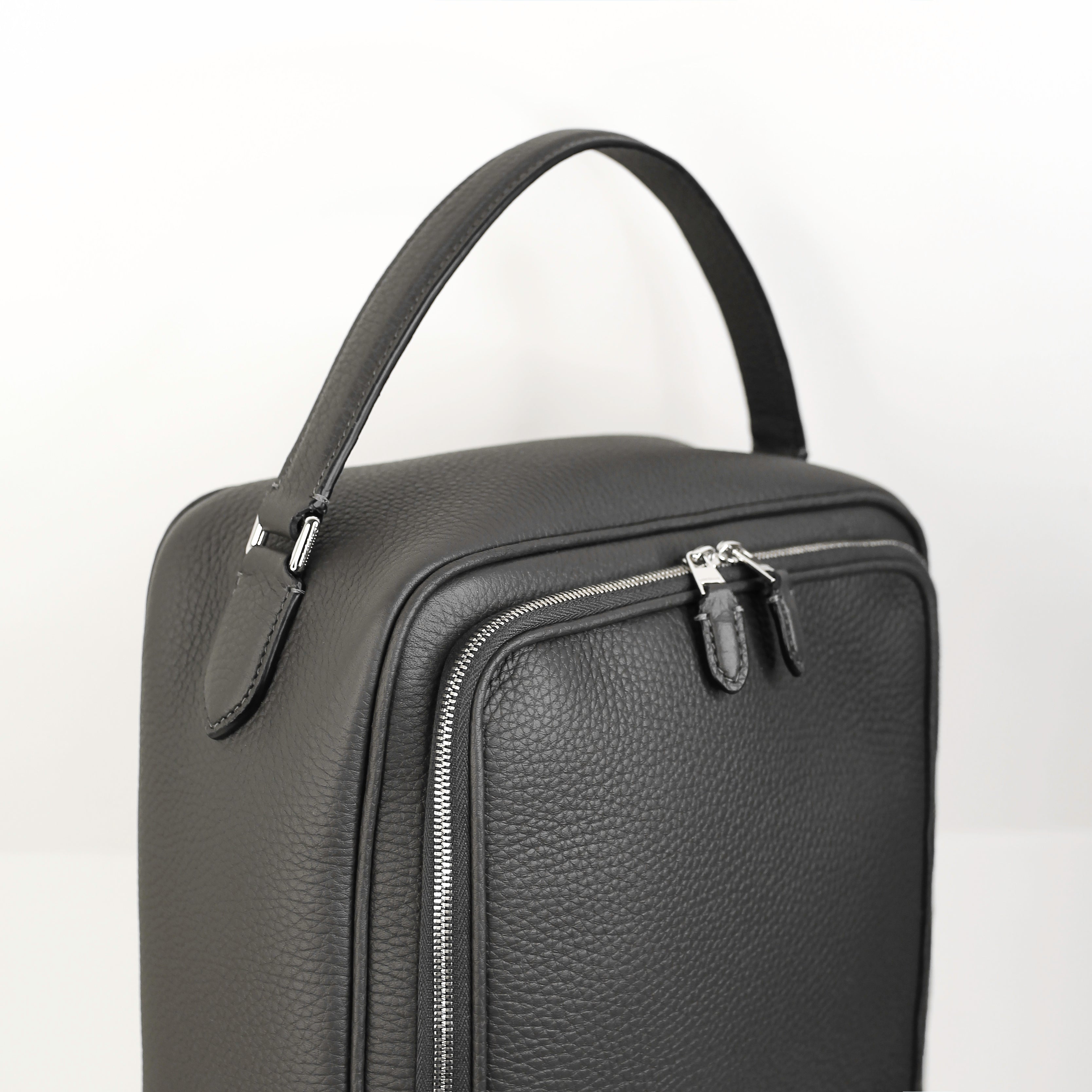 "Archive Event" Schuhtasche aus Leder