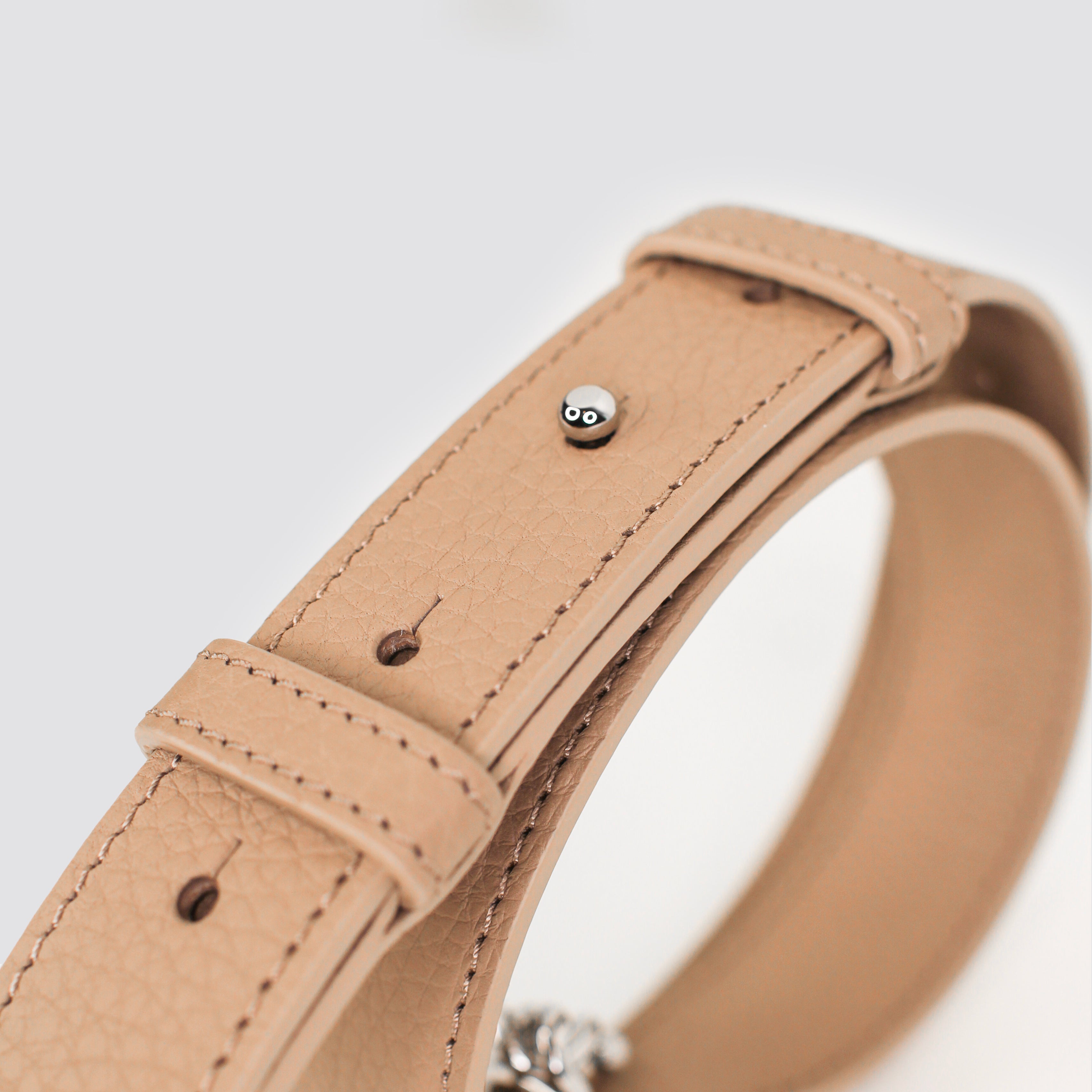 "Archive Event" BANDOULIÈRE EN CUIR TOURTERELLE