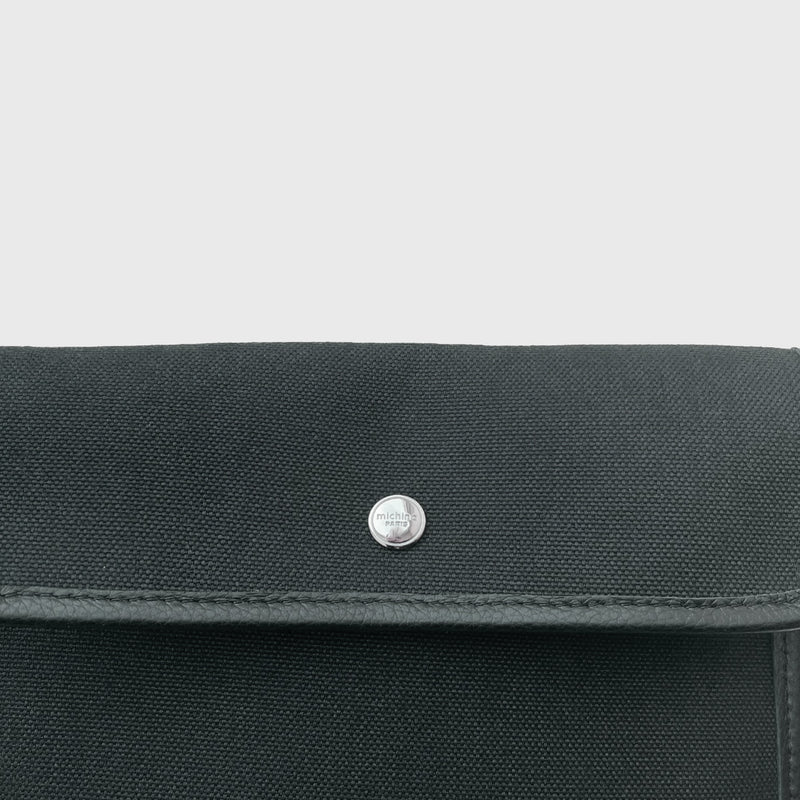 CANVAS POUCH BLACK