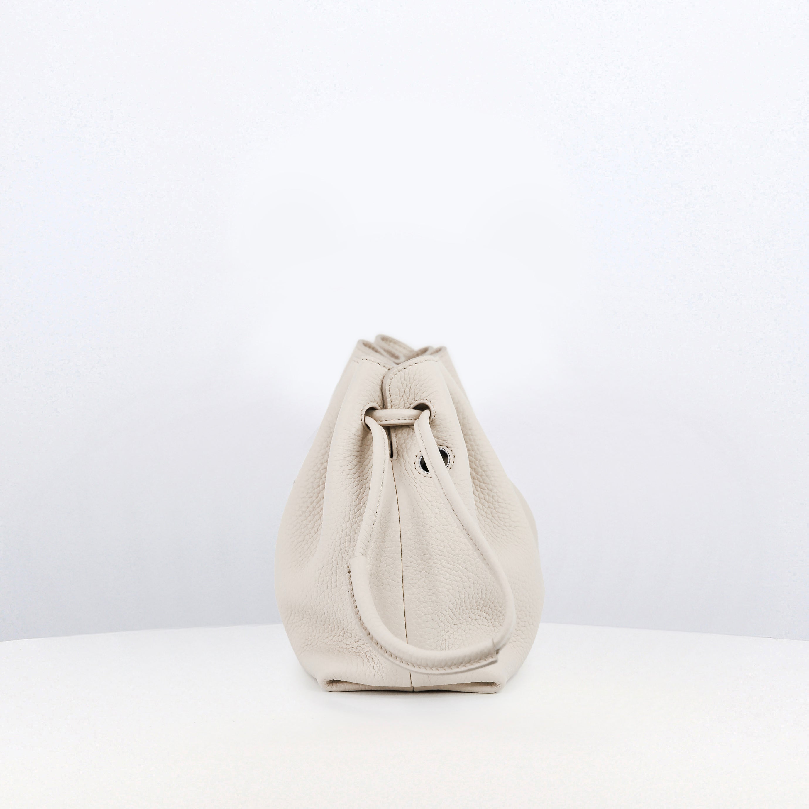 LEATHER DRAWSTRING BAG COLETTE MINI IVORY