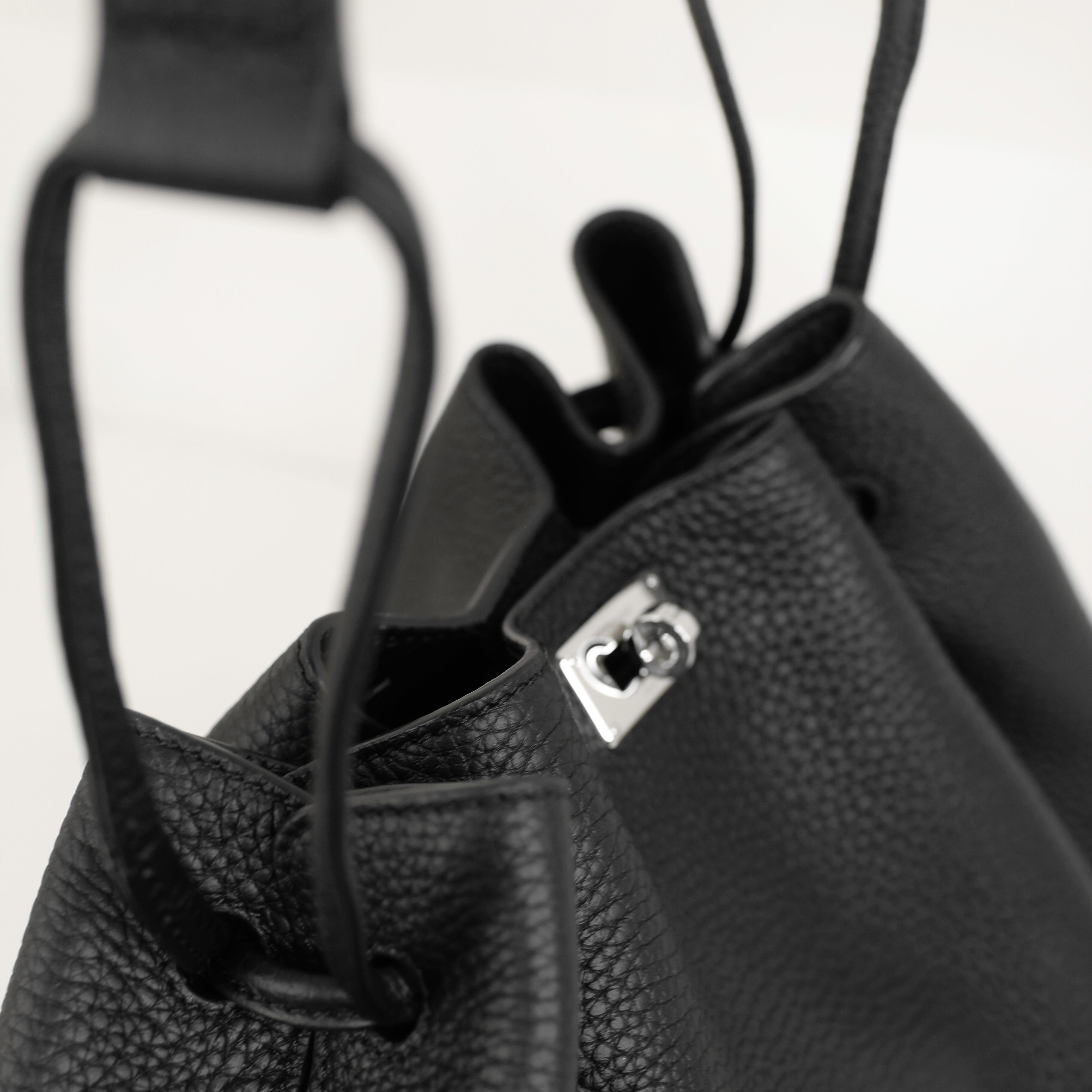 "Archiv-Events" COLETTE PM LEDERHANDTASCHE SCHWARZ (LANGER TRAGEGRIFF/-RIEMEN)