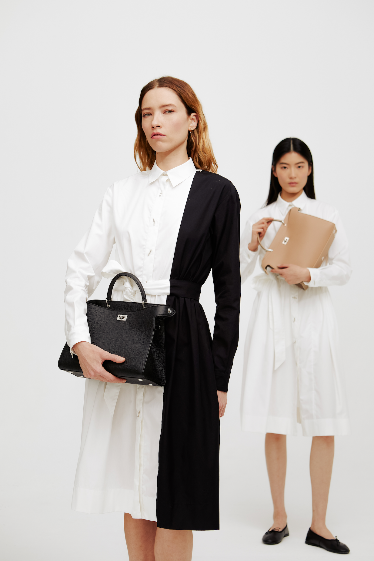 値下げ Michino Paris ミチノパリ ルテス スモール ブラック ハンドバッグ - ルテス スモール ブラック