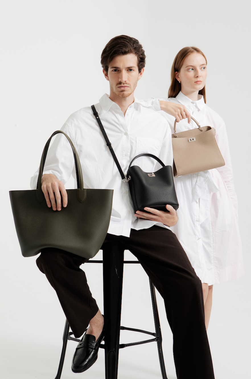 LEATHER BUCKET BAG ODEON MINI SMOKE