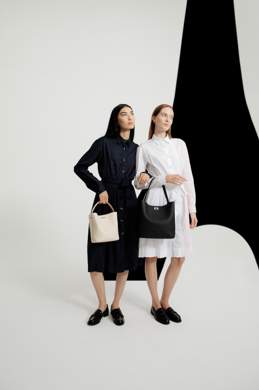 LEATHER BUCKET BAG ODEON PM BLACK