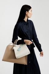 MULTIPOCKETS HANDBAG SAINT-GERMAIN TOURTERELLE
