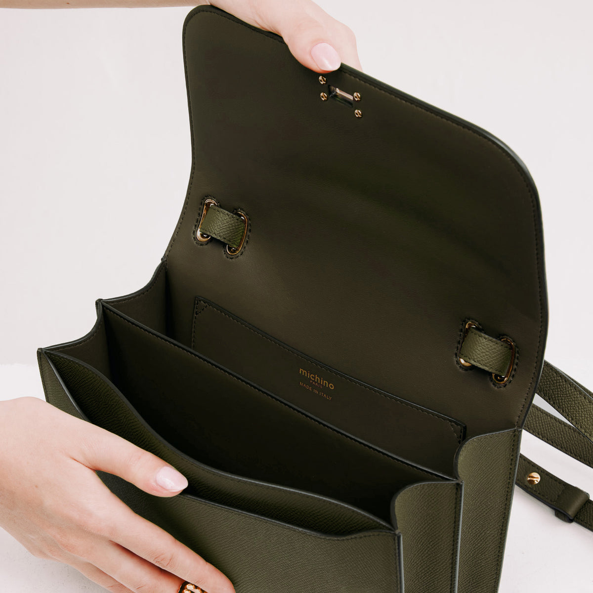 ELYSÉE OST/WEST LEDERHANDTASCHE KHAKI