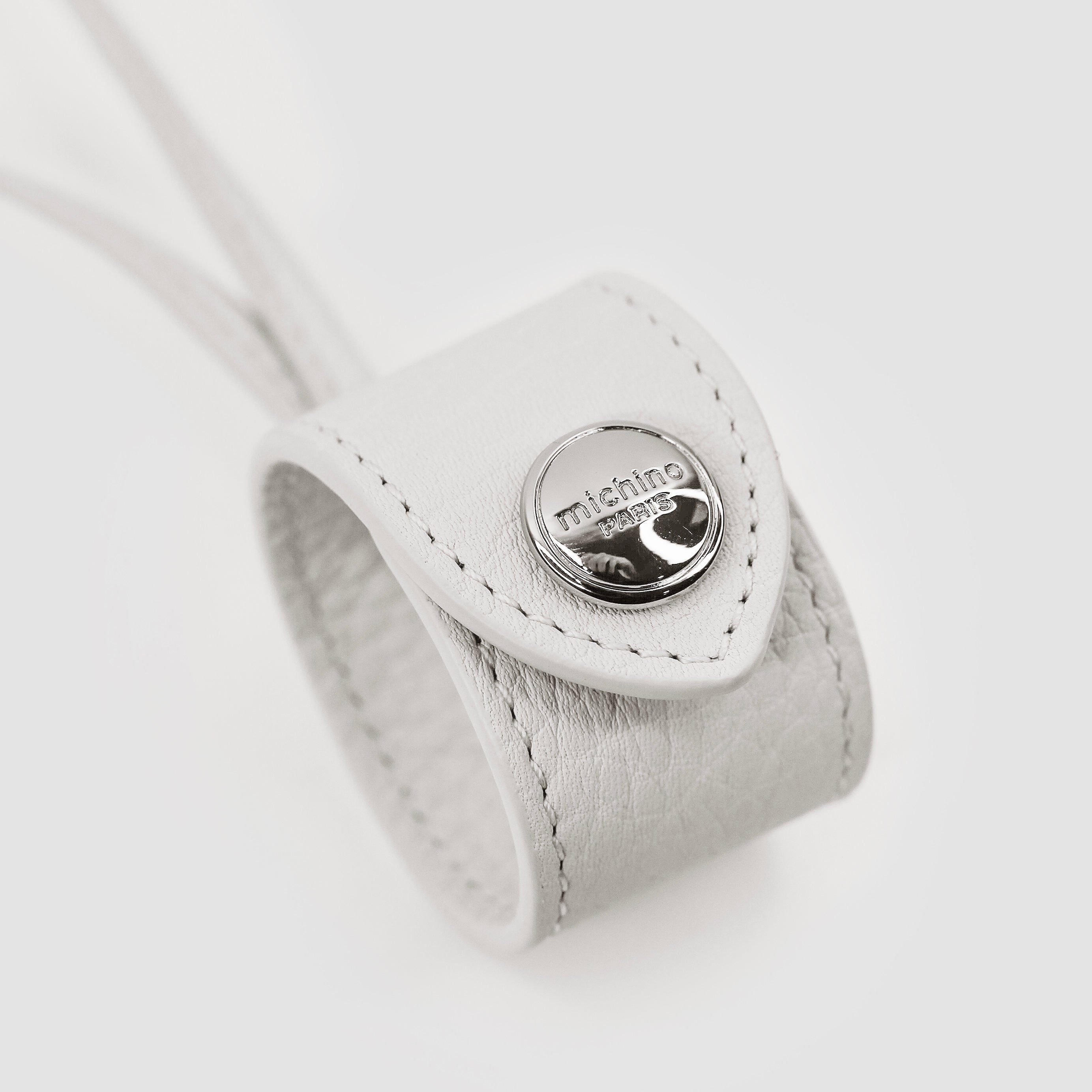 PORTE-GANTS EN CUIR CRAIE