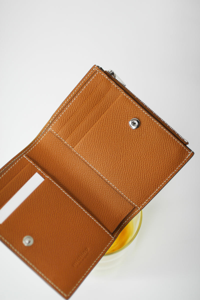 LEATHER BIFOLD ZIP WALLET GOLD