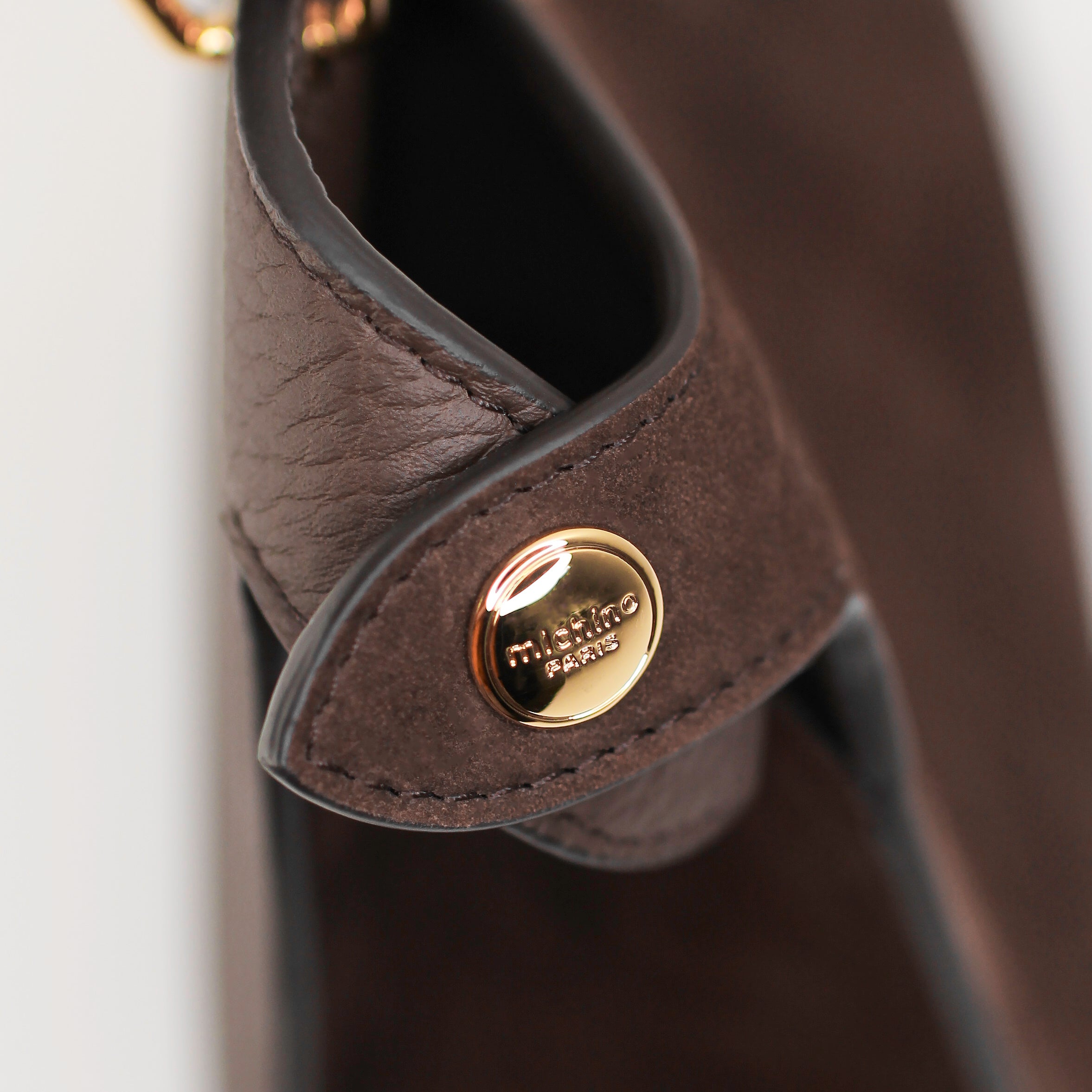 SAC À MAIN EN CUIR LUTECE MINI NUBUCK CHOCOLAT FINITIONS DORÉES
