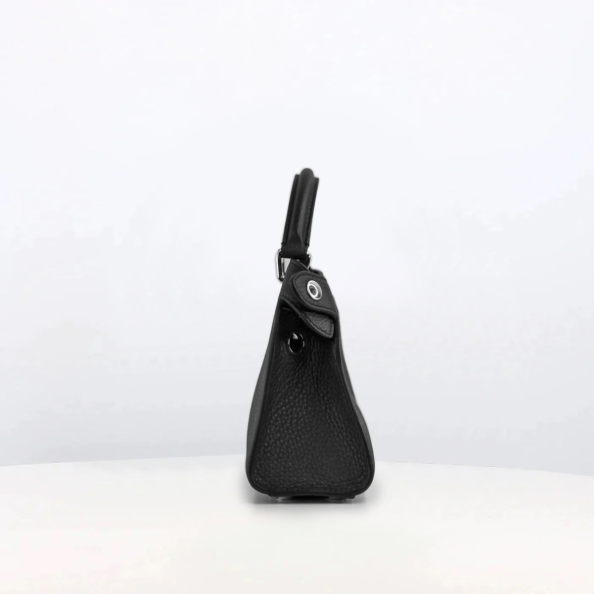LUTECE NANO LEDERHANDTASCHE SCHWARZ