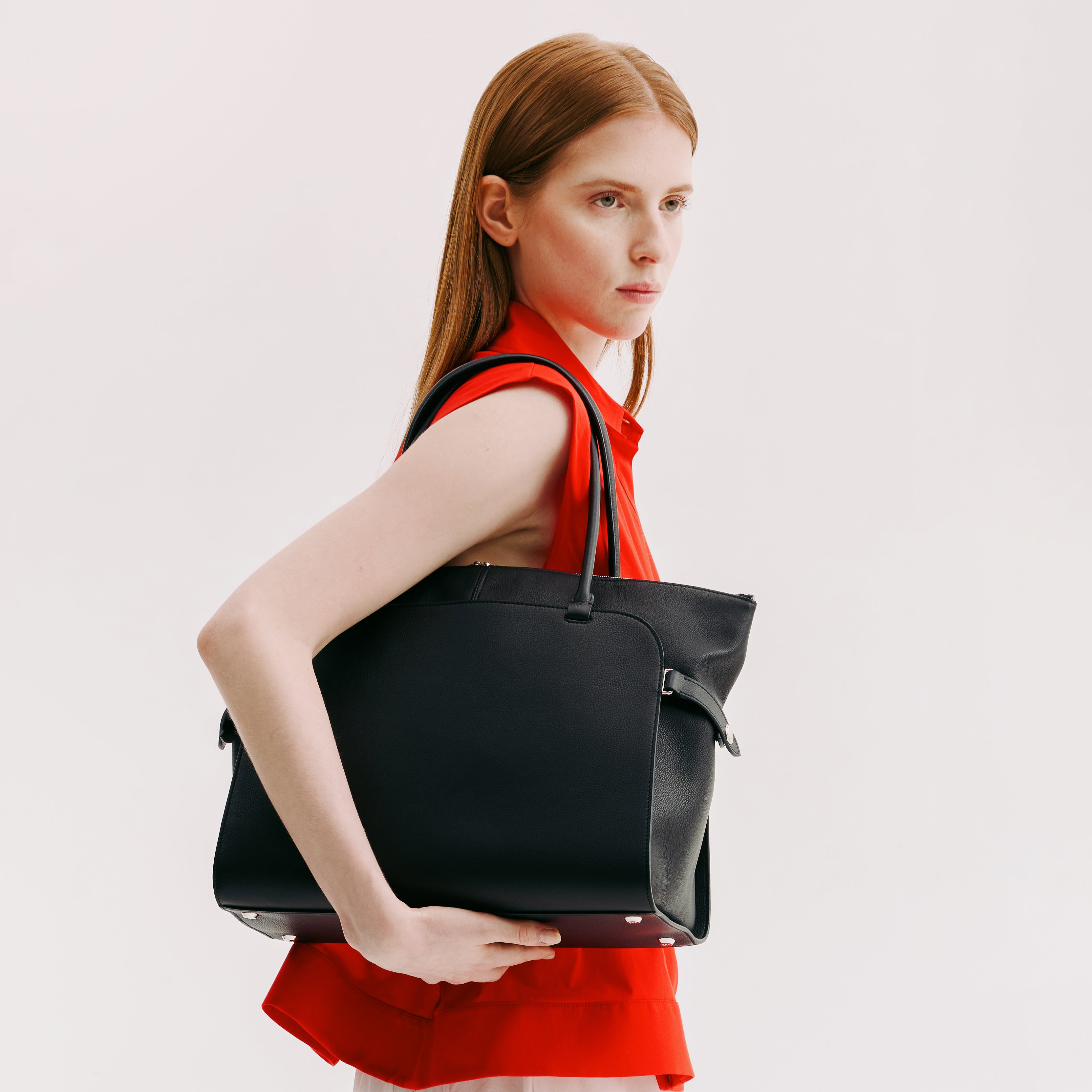 SAC À MAIN EN CUIR SEPTIÈME MM NOIR