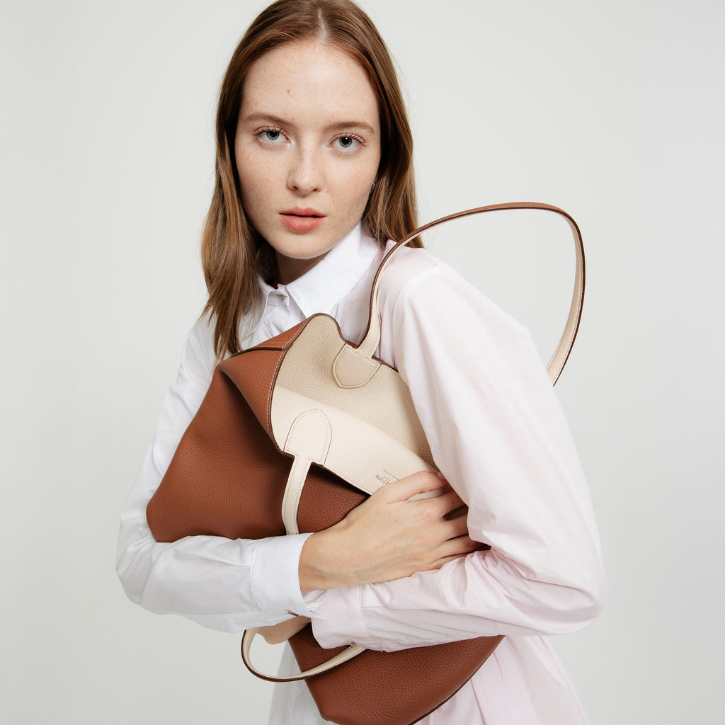【送料込】michino PARIS_リヴォリ 横長 ゴールド/アイボリー RIVOLI REVERSIBLE LEATHER TOTE BAG EAST/WEST GOLD/IVORY