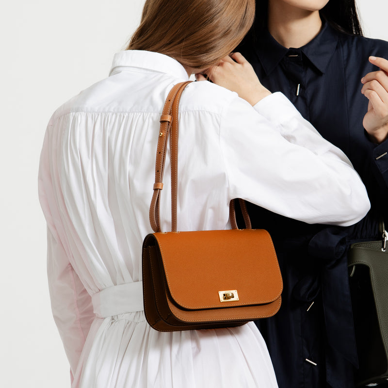 LEATHER FLAP BAG ELYSEE GOLD  