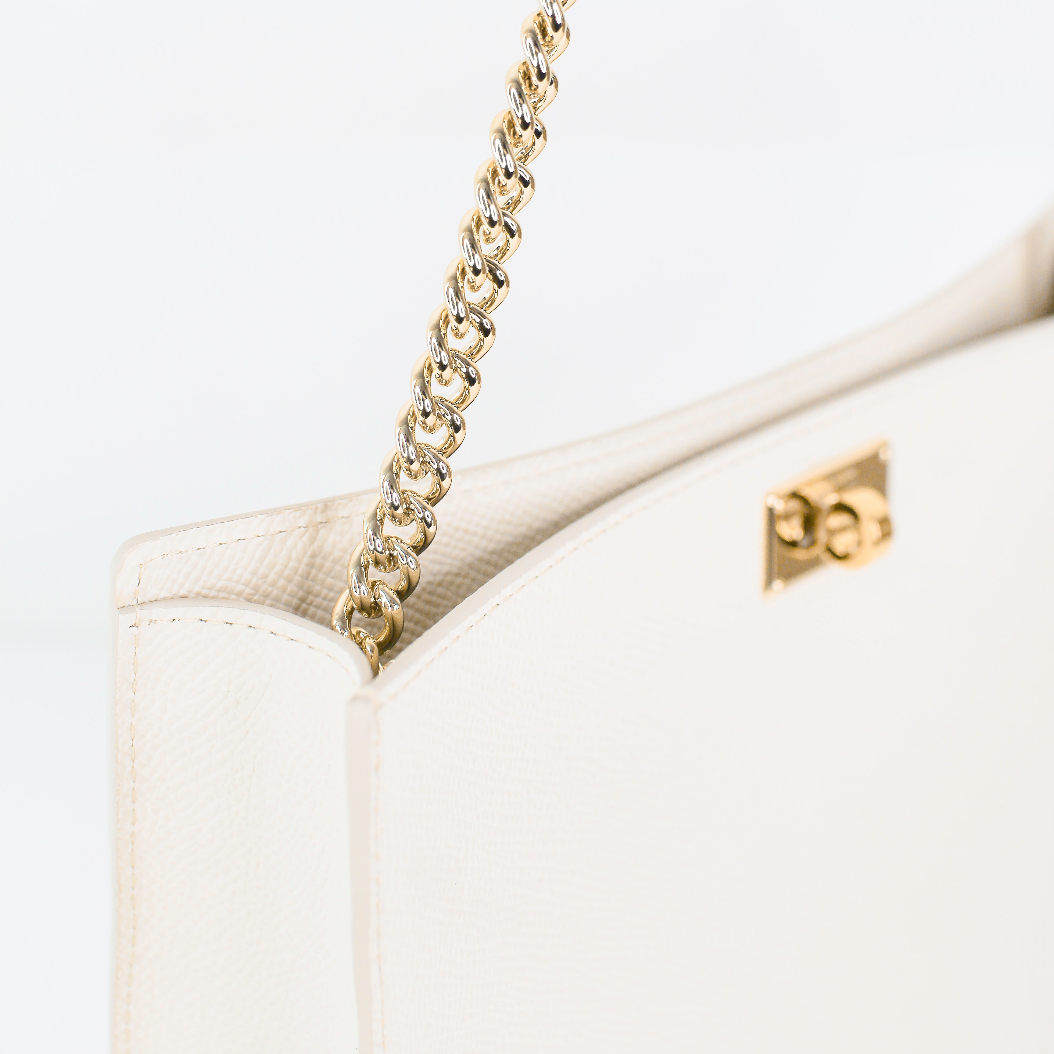 POCHETTE EN CUIR MONTAIGNE IVOIRE
