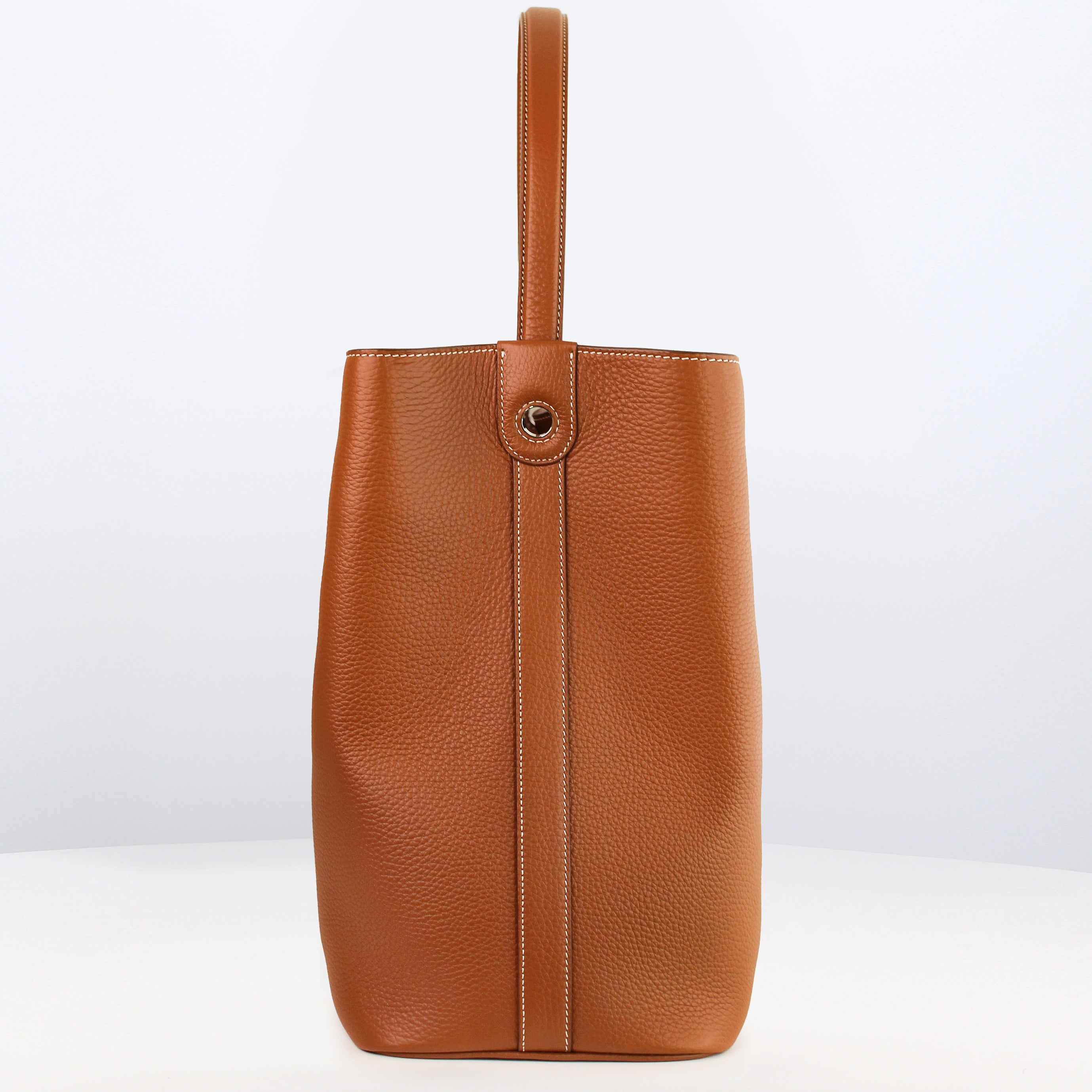 SAC SEAU EN CUIR ODÉON GM GOLD