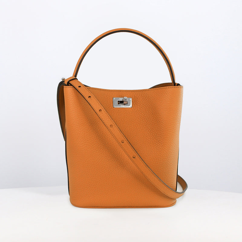SAC SEAU EN CUIR ODÉON MINI CAMEL