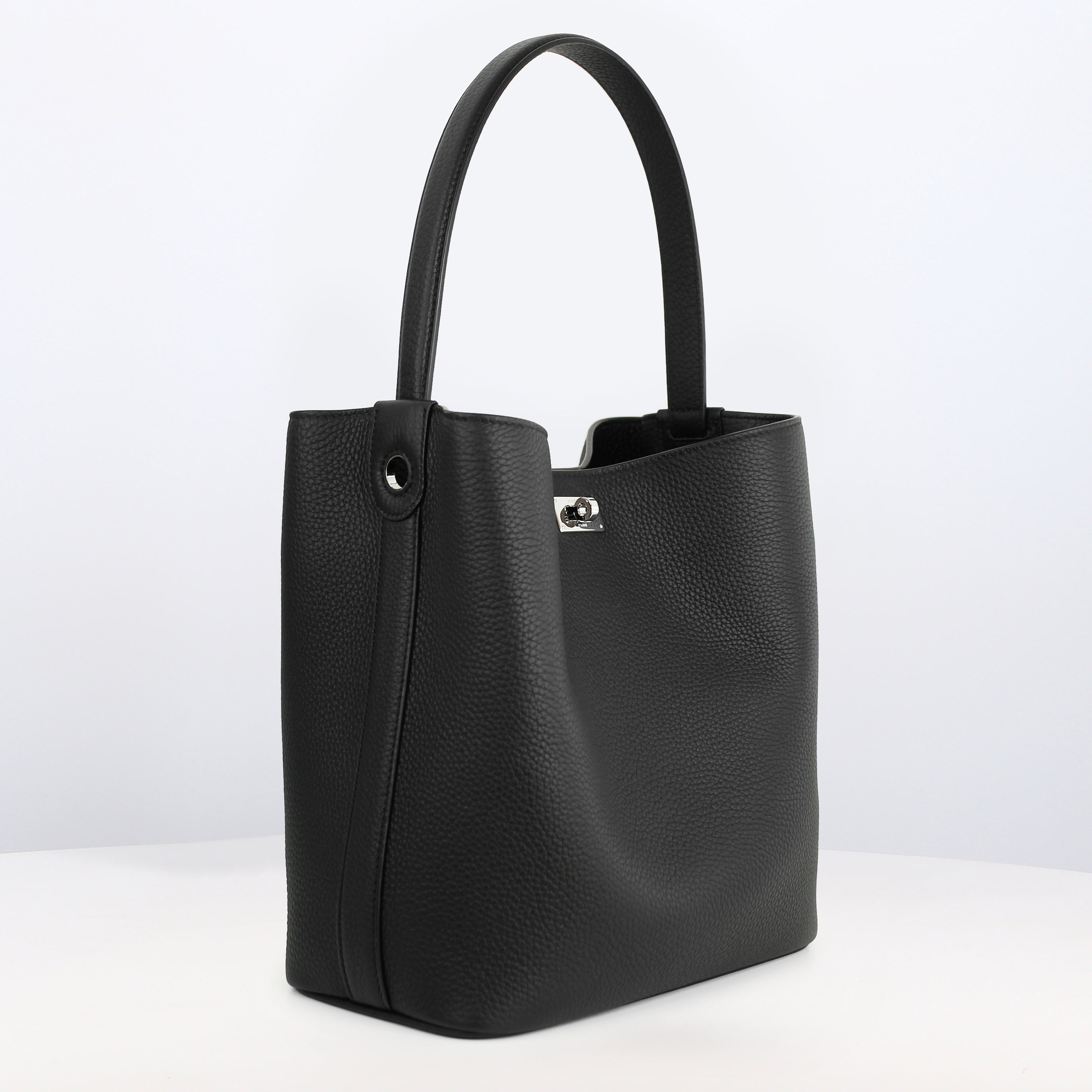 超レア！　VILLAGE PM 1PM ブラック 26cm Sac à main noir | Sac en cuir Made in Italie