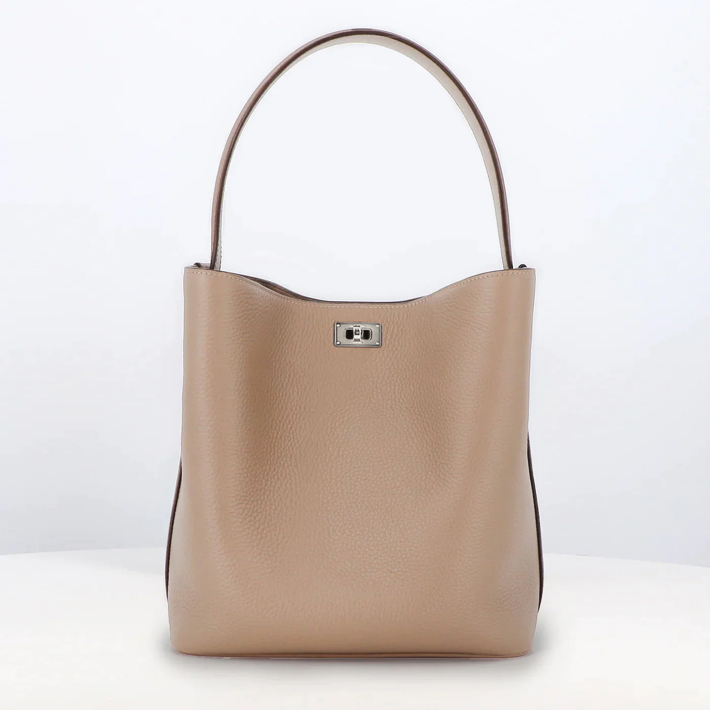 SAC SEAU EN CUIR ODÉON PM TOURTERELLE