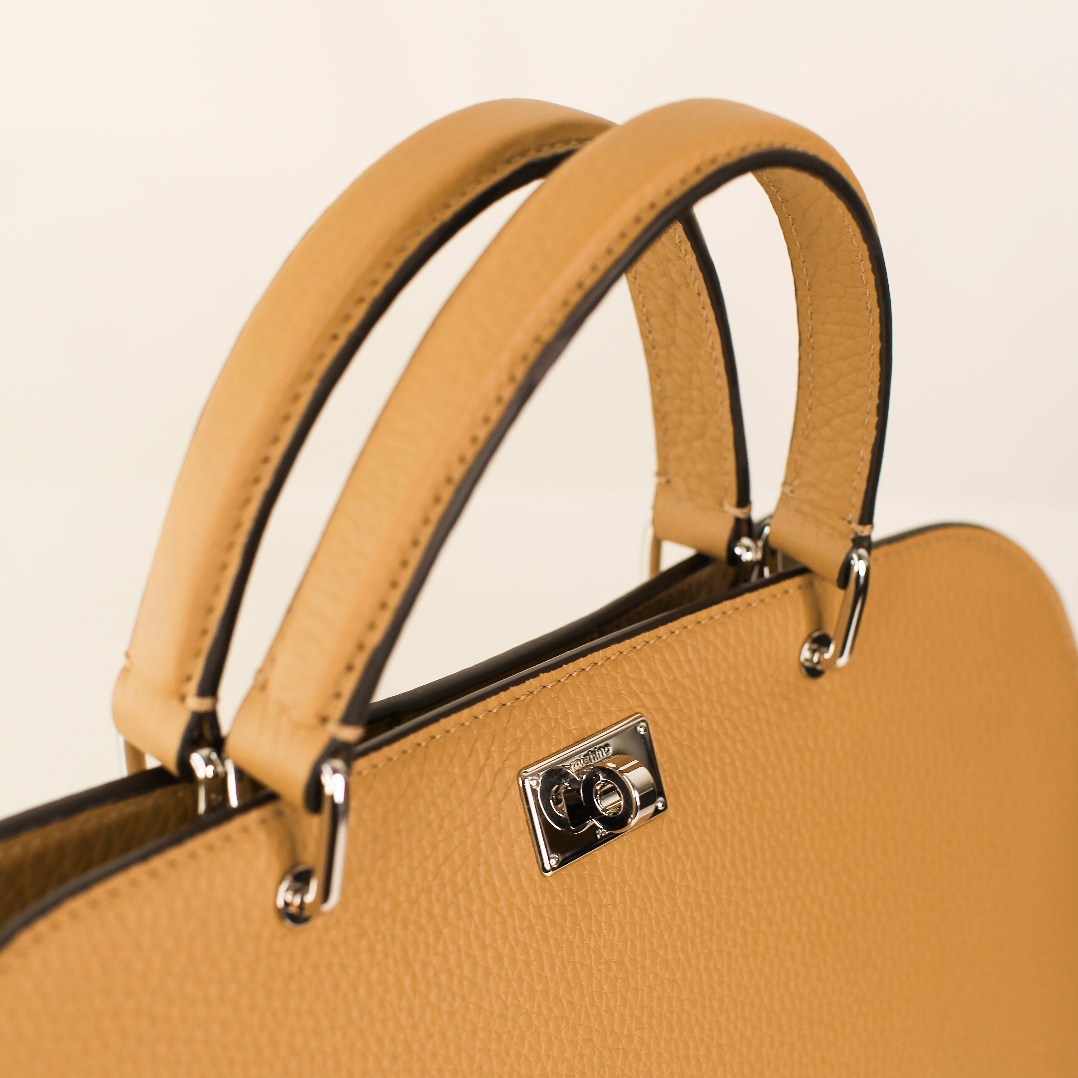 OPERA PM LEDERHANDTASCHE BISCOTTO