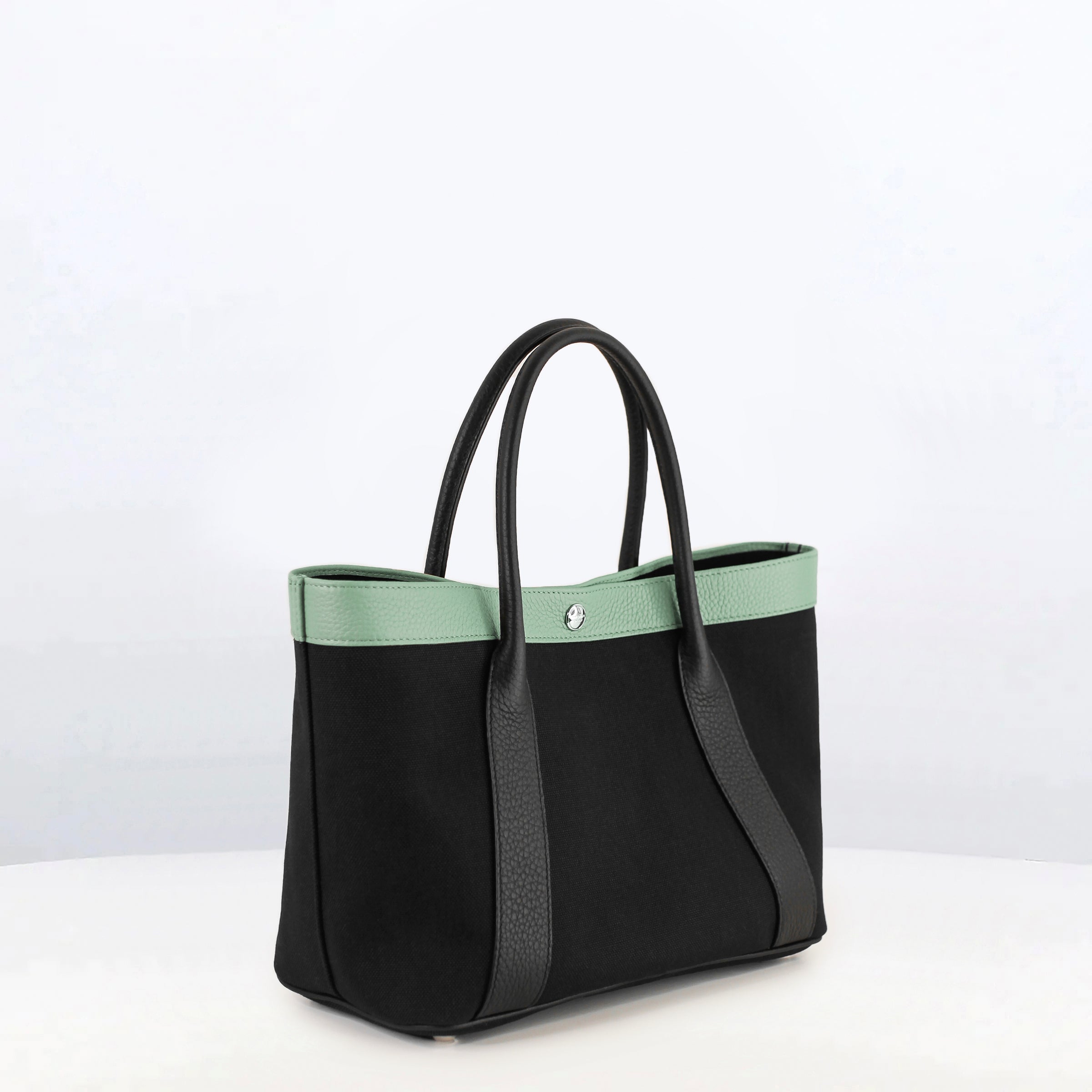 ジベルニー　美品　サハール GIVERNY